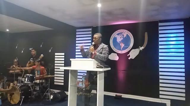 PROFETA Emmanuel alcantara con el mensaje ==Conectados== don de ciencia смотреть онлайн
