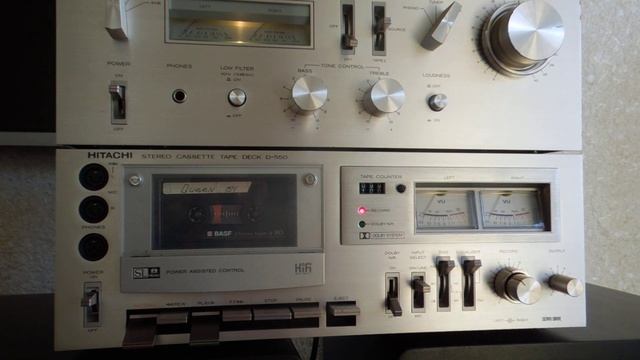 #hifiaudio  HITACHI D-550 Stereo Cassette Tape Deck