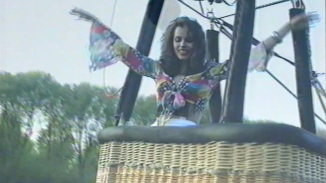 Sanja Savic - Nije Kraj Ljubavi