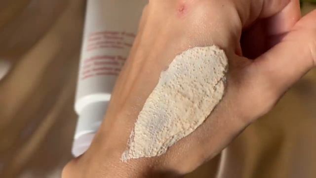 БЛЕСК ДЛЯ ГУБ CLE DE PEAU / ГЕЛЬ ДЛЯ ДУША LE LABO / СКРАБ ДЛЯ ТЕЛА CLARINS смотреть онлайн