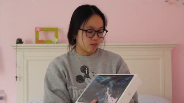iPAD PRO (11 inch) UNBOXING + Procreate смотреть онлайн
