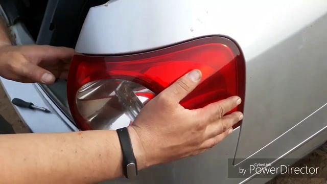 Снять задний фонарь Passat B6 смотреть онлайн