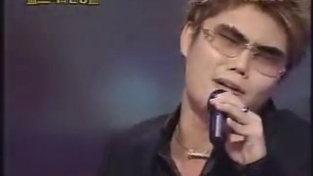 Kim Bum Soo singing "Bo Go Ship Da" смотреть онлайн