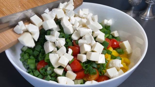 Sie werden schlank und schön sein! Machen Sie diesen einfachen, aber köstlichen Salat! смотреть онлайн