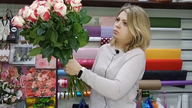 ОСНОВЫ ФЛОРИСТИКИ | УРОК 2 | СПИРАЛЬНАЯ ТЕХНИКА | БУКЕТ ИЗ РОЗ ПО СПИРАЛИ