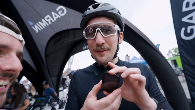 Weighing Peoples Bikes at Garmin Unbound 2023 смотреть онлайн
