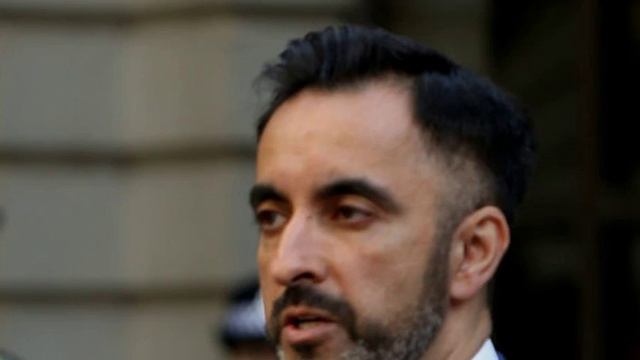 Lawyer Aamer Anwar slams hospital after father's hygiene 'ignored' смотреть онлайн