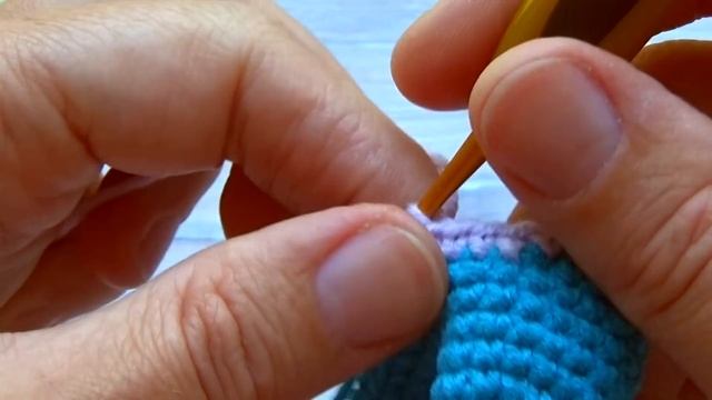 Очень добрый слоник крючком // мастер-класс Toyfabric