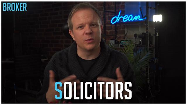 What Does A Mortgage Broker Do // First Time Buyer Secrets