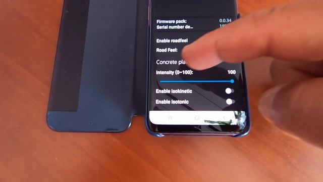 Tacx Neo 2T smart, oscilla, vibra e s'illumina. Una vera novità. смотреть онлайн