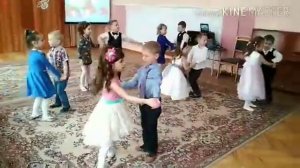 Танец "Королева красоты". 8 марта, средняя группа № 12. Санаторный ясли-сад № 1 г. Жлобина. (2018г.