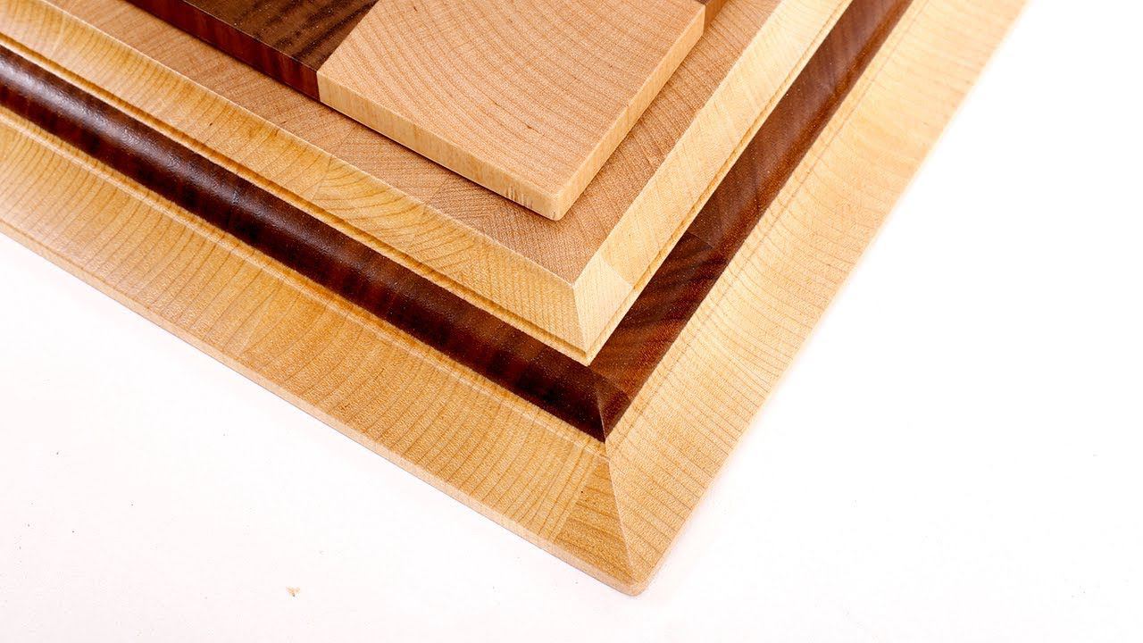 Внутренняя цветная полоска на рамке шахматной доски
Internal end grain strip on the moulding смотреть онлайн