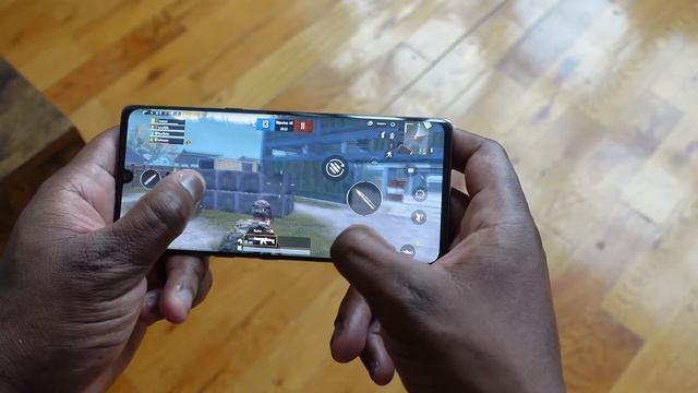 LG Velvet First Unboxing & Gaming Test || PUBG Mobile смотреть онлайн