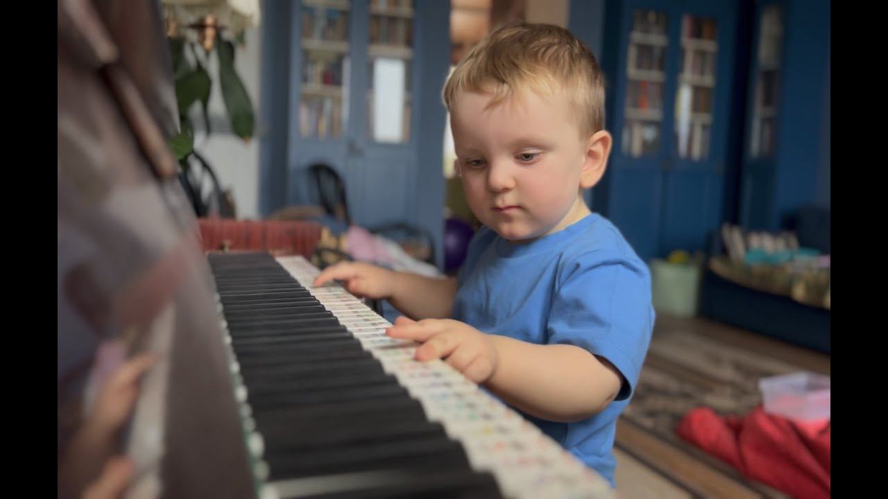 Composing Attempt - Игра в композитора