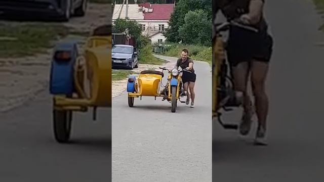 Мотоцикл Урал ГАИ милиция всем добра ??? смотреть онлайн