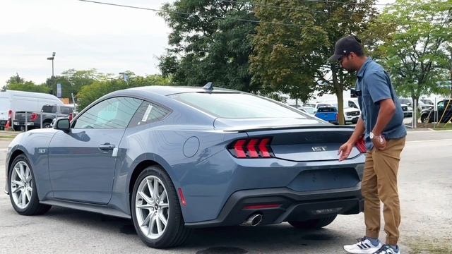 2024 Ford Mustang GT Hindi Review?? | Ford Did it ??? смотреть онлайн