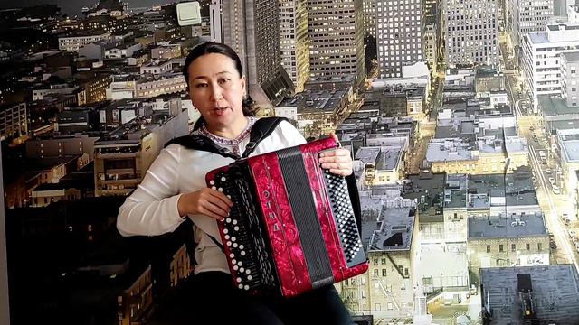 Баян музыкалық аспабының құрылымы,аспапшының отырысы,оң жақ баспа қатары смотреть онлайн