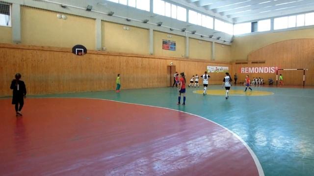 24/02/18. Женский футбол. Минск(Махнач,U-10) - Трактор(U-12) 5-3 смотреть онлайн