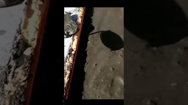 #Залили #бетон на #перемычка Работаем руками "вибратором" #свомируками смотреть онлайн