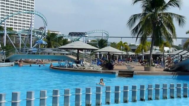 Аквапарк Паттайя Джомтьен смотреть онлайн