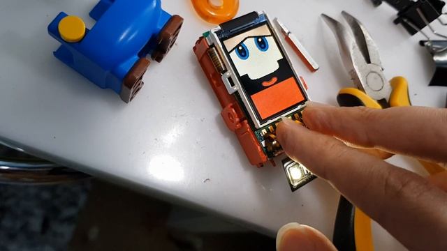 Лего Марио в ремонте