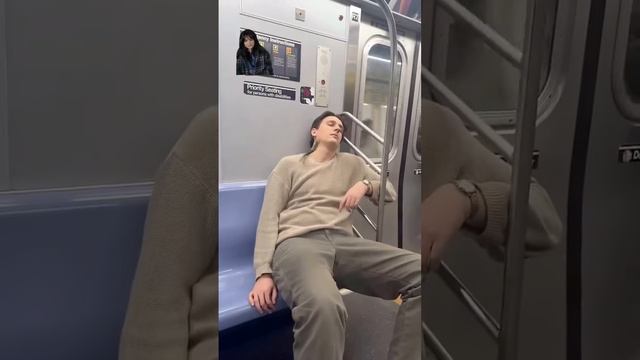 Что это такое?! #шортс #венгалби #litvin #субо #акции #промокод #литвин #халява #тамаев #акция #топ смотреть онлайн