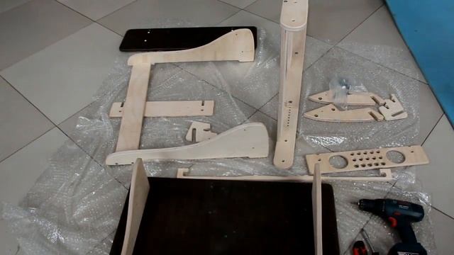 Стол для работы стоя Добрыня. Сборка и обзор от покупательницы смотреть онлайн