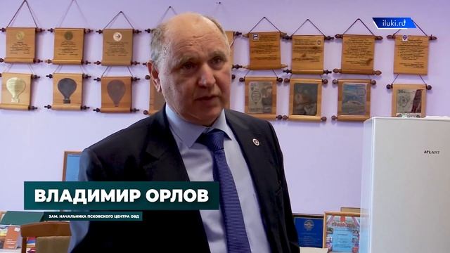 Окей, Луки: Аэропорт смотреть онлайн
