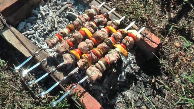 Славянск. Шашлык никто не отменял! смотреть онлайн