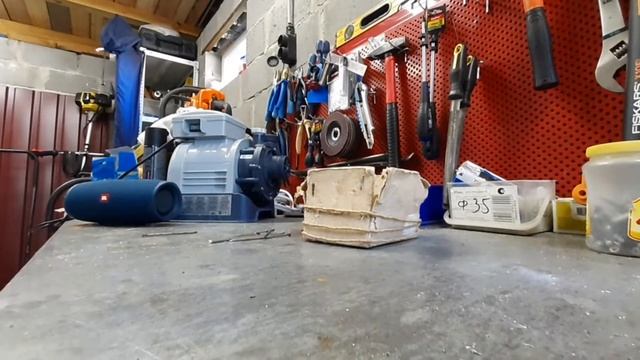 Делаю биту с гвоздями ,очень легко сделать??? смотреть онлайн