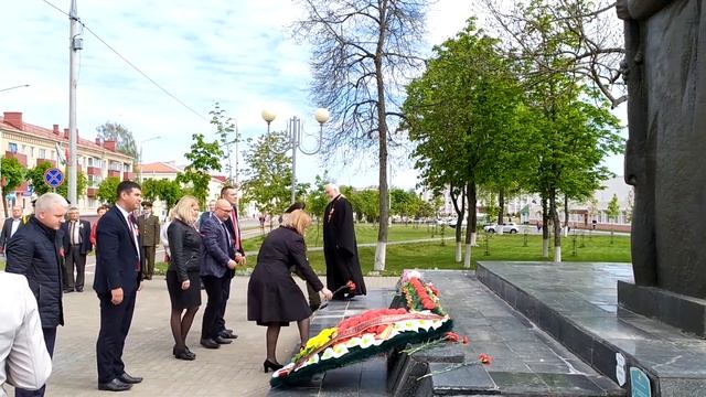 В Рогачеве празднуют День Победы смотреть онлайн