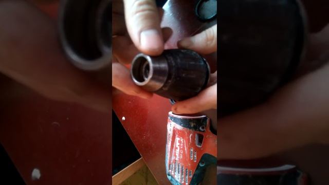 Hilti   SFC 14 A Разборка сверлильного патрона