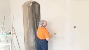 Как клеить обои на арку