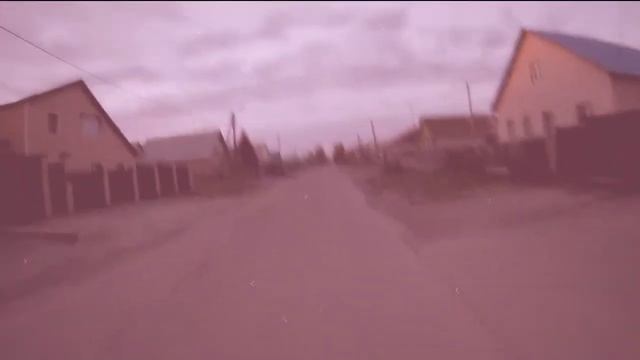 Утренний рассвет и скейт под ногой смотреть онлайн