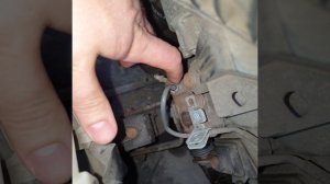 Замена рабочего цилиндра сцеплени на Toyota Corolla E12J