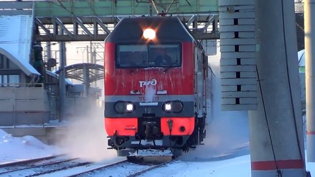 "Гость из Питера!" ЭП2К-177 с пассажирским поездом №132 "Москва - Орск" смотреть онлайн