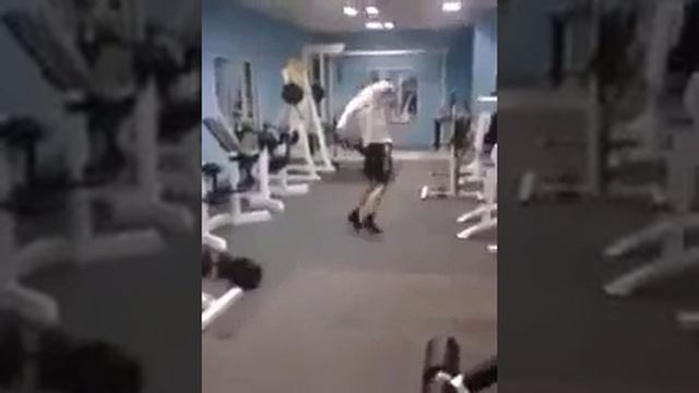 В зале первый раз (VM)#45 смотреть онлайн
