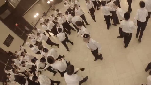 Yeshiva Darchei Torah Choir - Shalom Aleichem