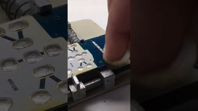 Samsung E1200 замена LCD дисплея смотреть онлайн