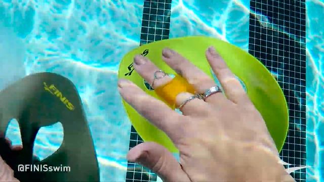 FINIS | Iso Paddles смотреть онлайн