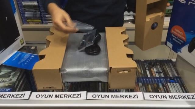 PS4 Pro Kutu Açılımı смотреть онлайн