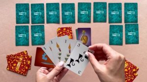 Спящие королевы, 4-99 лет - одна из лучших семейных карточных игр