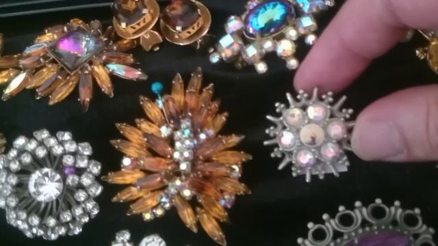 Удача! Что я нашла! Барахолка на Петровке. Блошиный рынок в Киеве. Находки. Антиквариат. смотреть онлайн