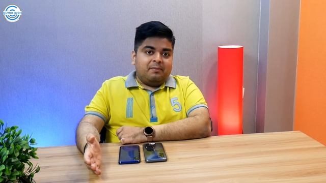 AMOLED vs IPS LCD- Which one is better and why ? #RealGyan смотреть онлайн