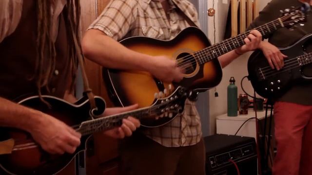 Living Room Sessions | Hardwood Heart смотреть онлайн