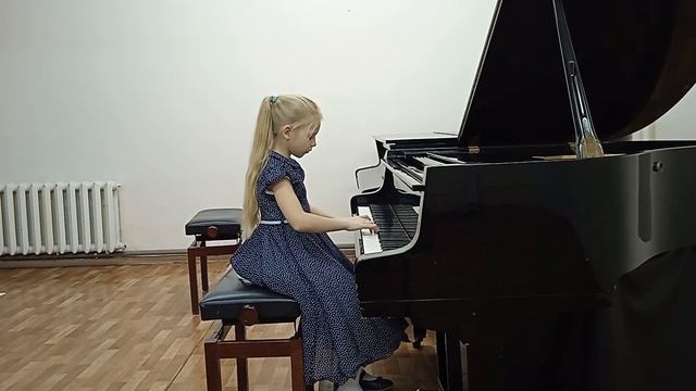 Архипова Диана Дождливый день Охота за бабочкой смотреть онлайн