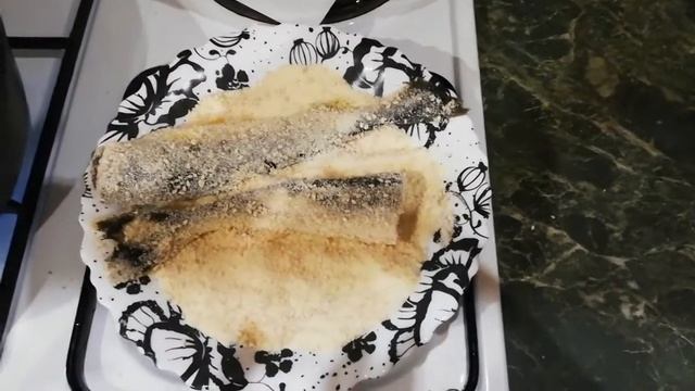 Попробуйте!!! И вам понравится. Жарим рыбу без муки. смотреть онлайн