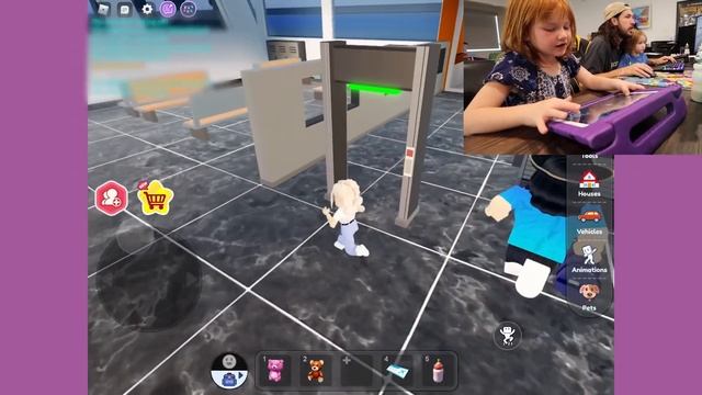 CRAZY BABiES at Adley's Day Care!! Roblox Family with Niko and Dad! pirate house and plane vacatio смотреть онлайн