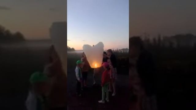 Запуск фонарика-желаний. смотреть онлайн