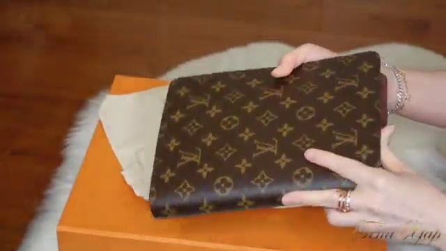 Louis Vuitton Desk Agenda Cover Unboxing | Detail Of It | What Fits